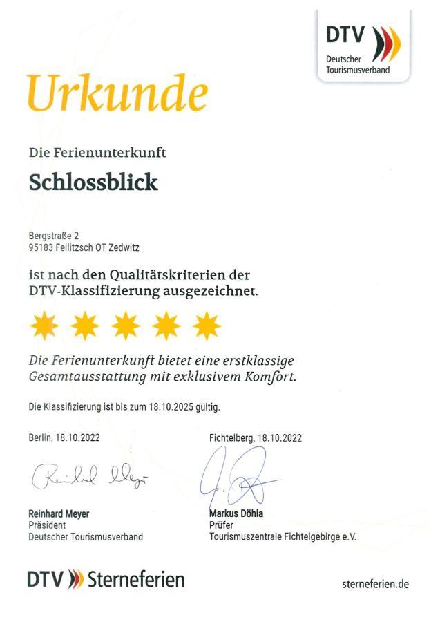 Chalet-Ferienwohnung Schlossblick, 51 Qm, Wellness/Fitness/Sauna - Bergroedelhof Feilitzsch المظهر الخارجي الصورة