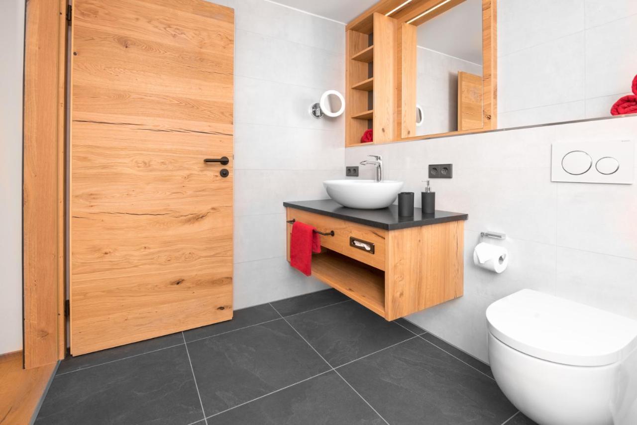 Chalet-Ferienwohnung Schlossblick, 51 Qm, Wellness/Fitness/Sauna - Bergroedelhof Feilitzsch المظهر الخارجي الصورة